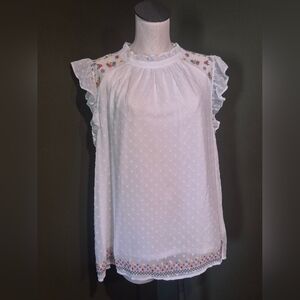 Embroidered Deatailed White Ruffle Sleeve Top